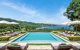 Round Hill Hotel&Villas